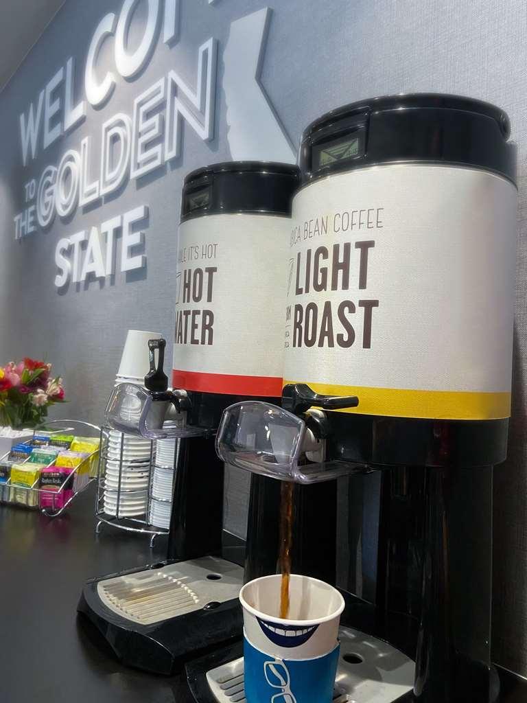卡尔斯巴德北圣地亚哥县汉普顿酒店 餐厅 照片